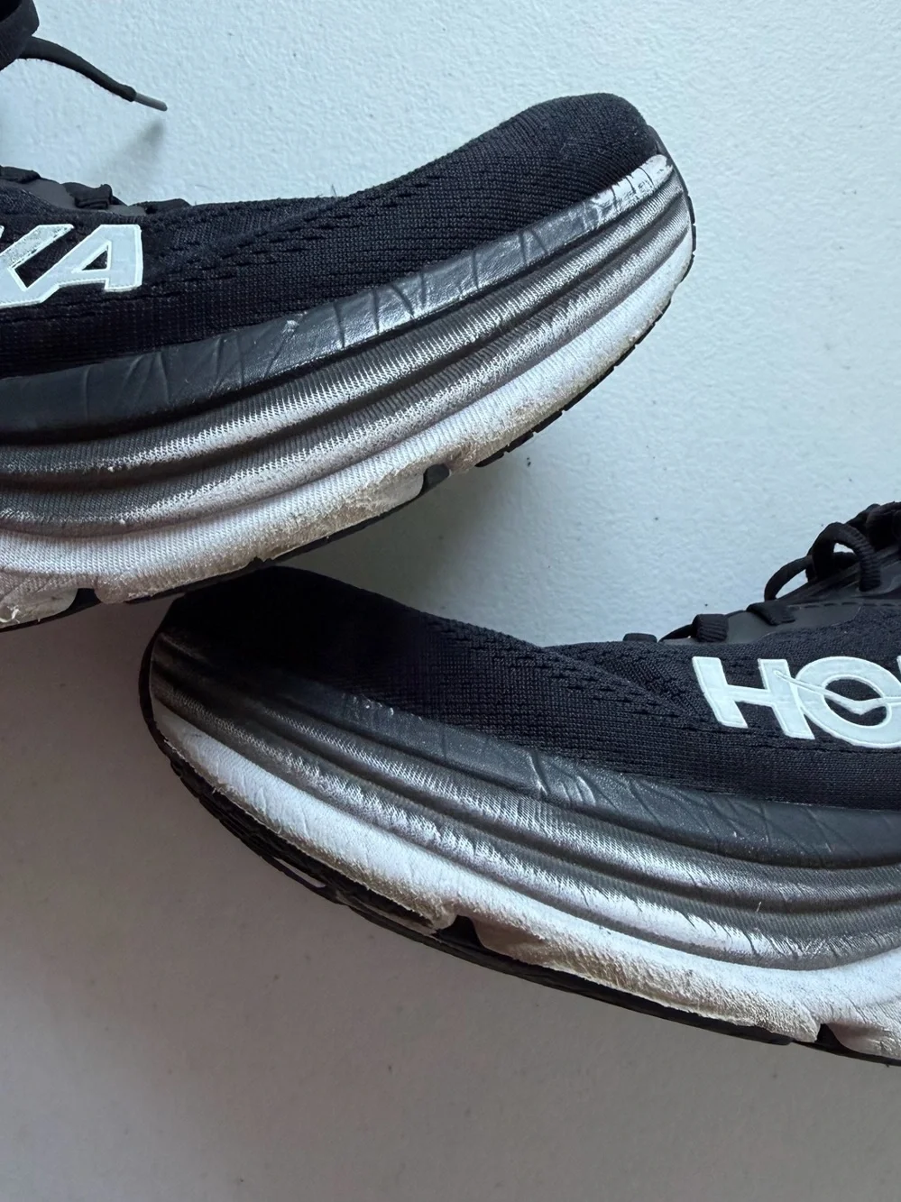 Hoka One One Bondi 8 Womens 10.5D Wide Black White Shoes 1127954 BWHT